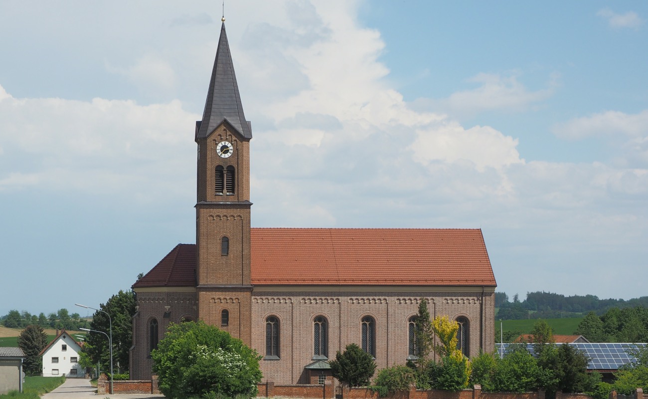 Projekt: Pfarrkirche St. Nikolaus in Pinkofen